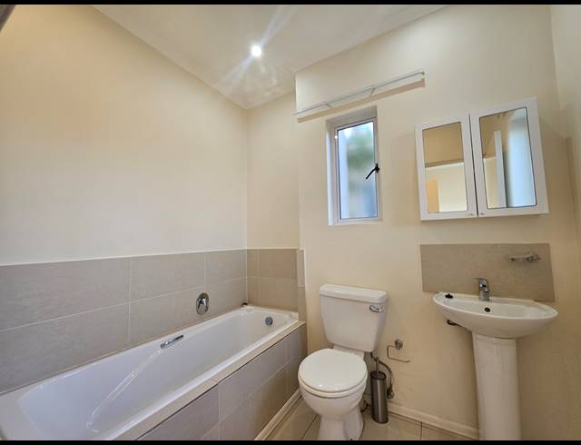 2 BEDROOM APARTMENT FOR SALE IN SHEFFIELD MANOR